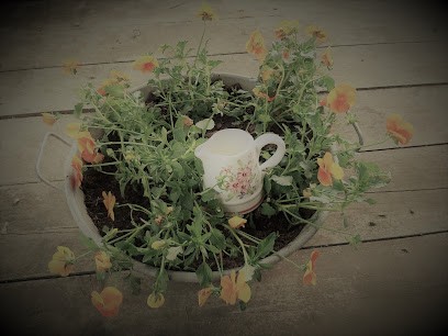 Au Grenier Deko - Brocante En Ligne, Magasin d'Antiquités à Charsonville