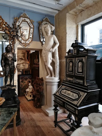Galerie Pla, Magasin d'Antiquités à Paris 07